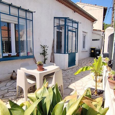 Charmante Maison T2 De Plein Pied Avec Exterieur Calme Aux Arenes Villa Béziers Exterior foto
