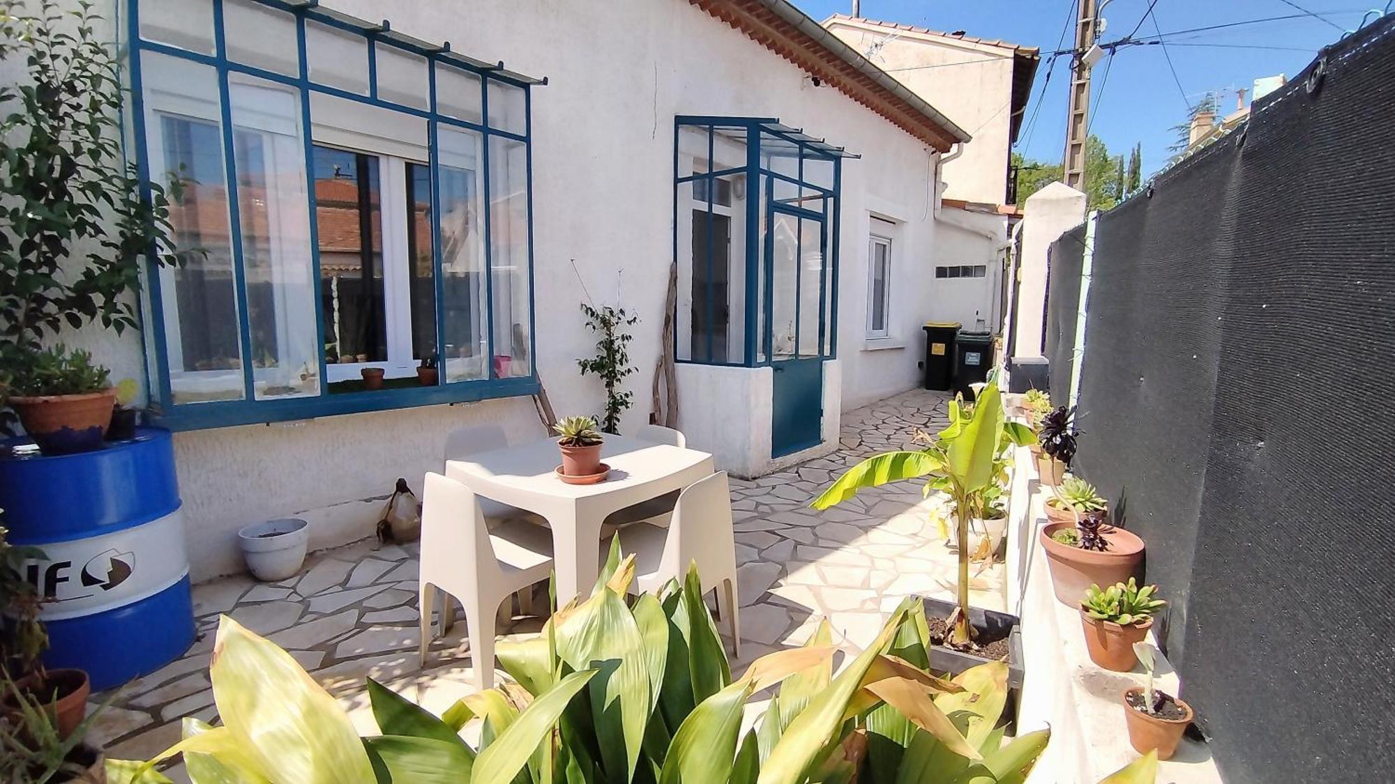 Charmante Maison T2 De Plein Pied Avec Exterieur Calme Aux Arenes Villa Béziers Exterior foto